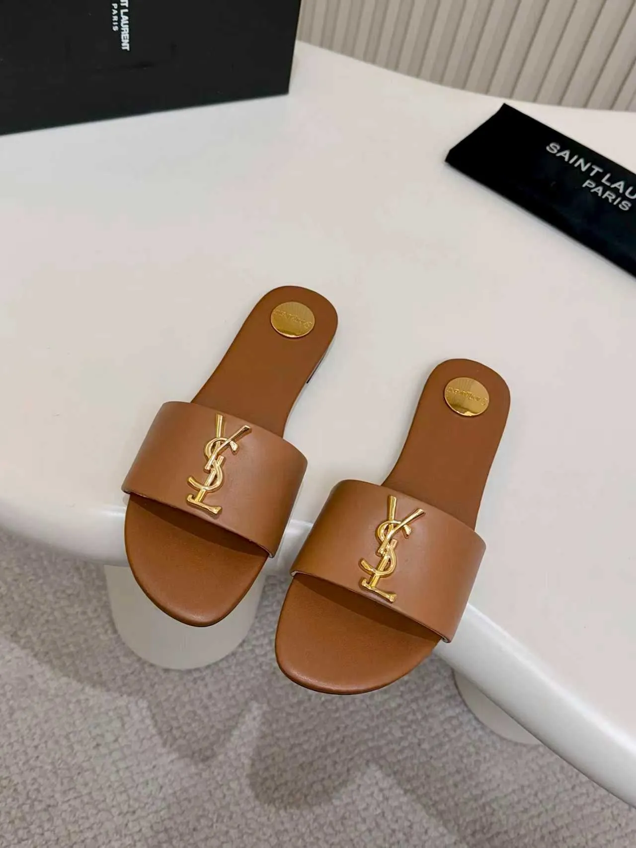 👟👟Ex-factory price 340👟👟 Genuine leather sole +40 YSL new model, upper cowhide leather lining sheepskin, size 35-44, rubber sole, genuine leather sole +40